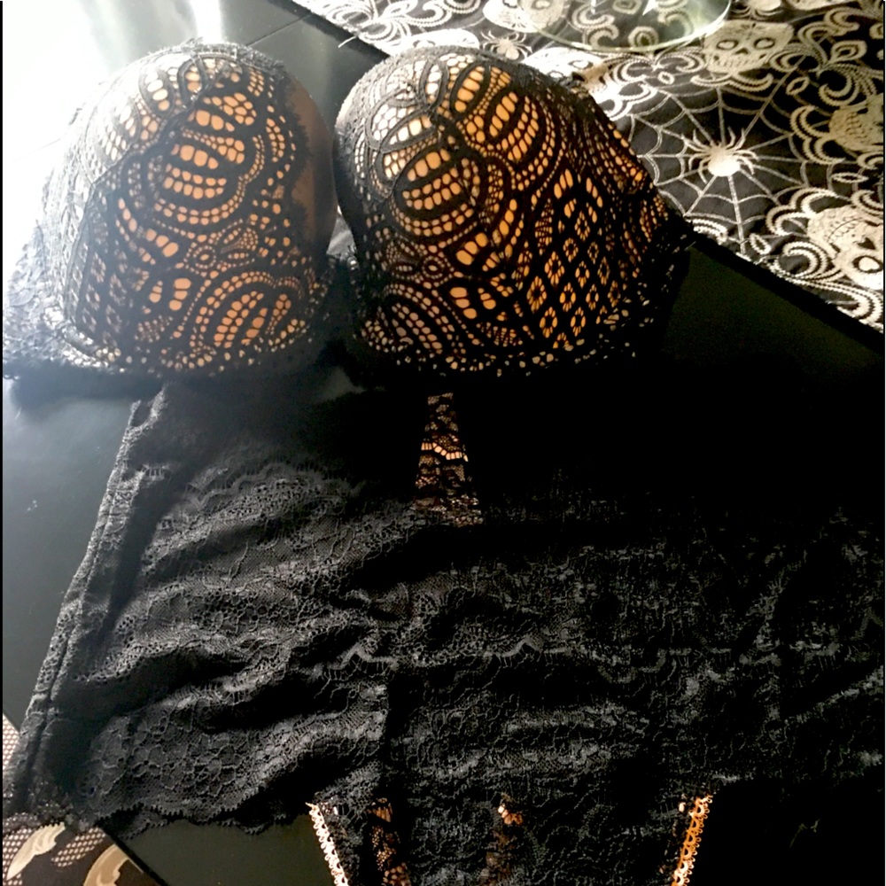 Victoria Secret Bra & Pant set